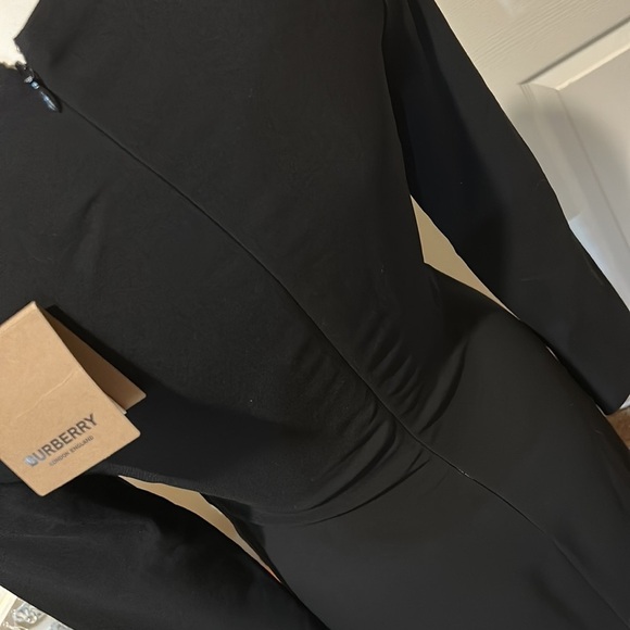 Burberry Aurora Ruched Long Sleeve Midi Dress. NWT. Size 4 - Picture 8 of 16